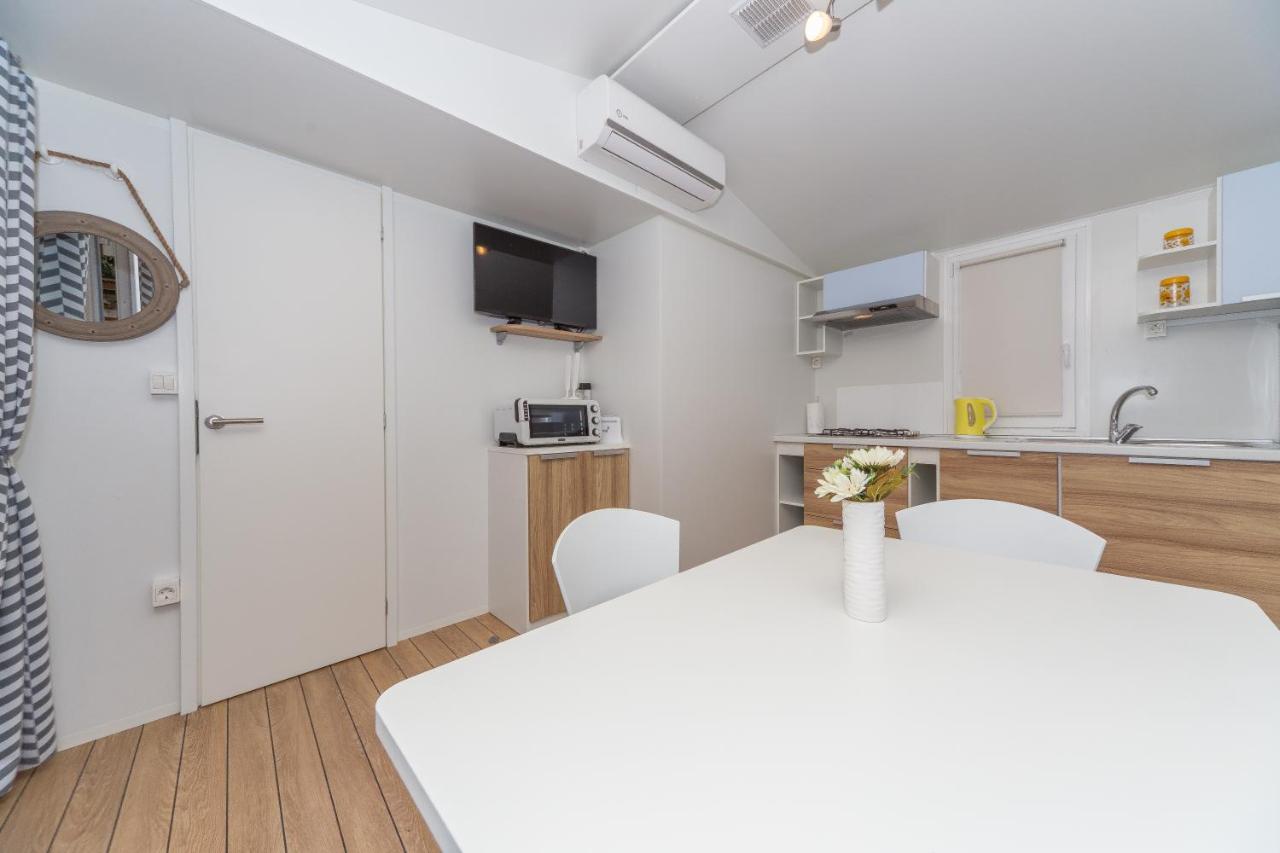Mobile Homes Crystal Camping Biograd Na Moru