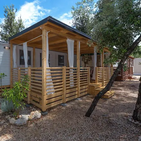 Mobile Homes Crystal Biograd Na Moru Exterior photo